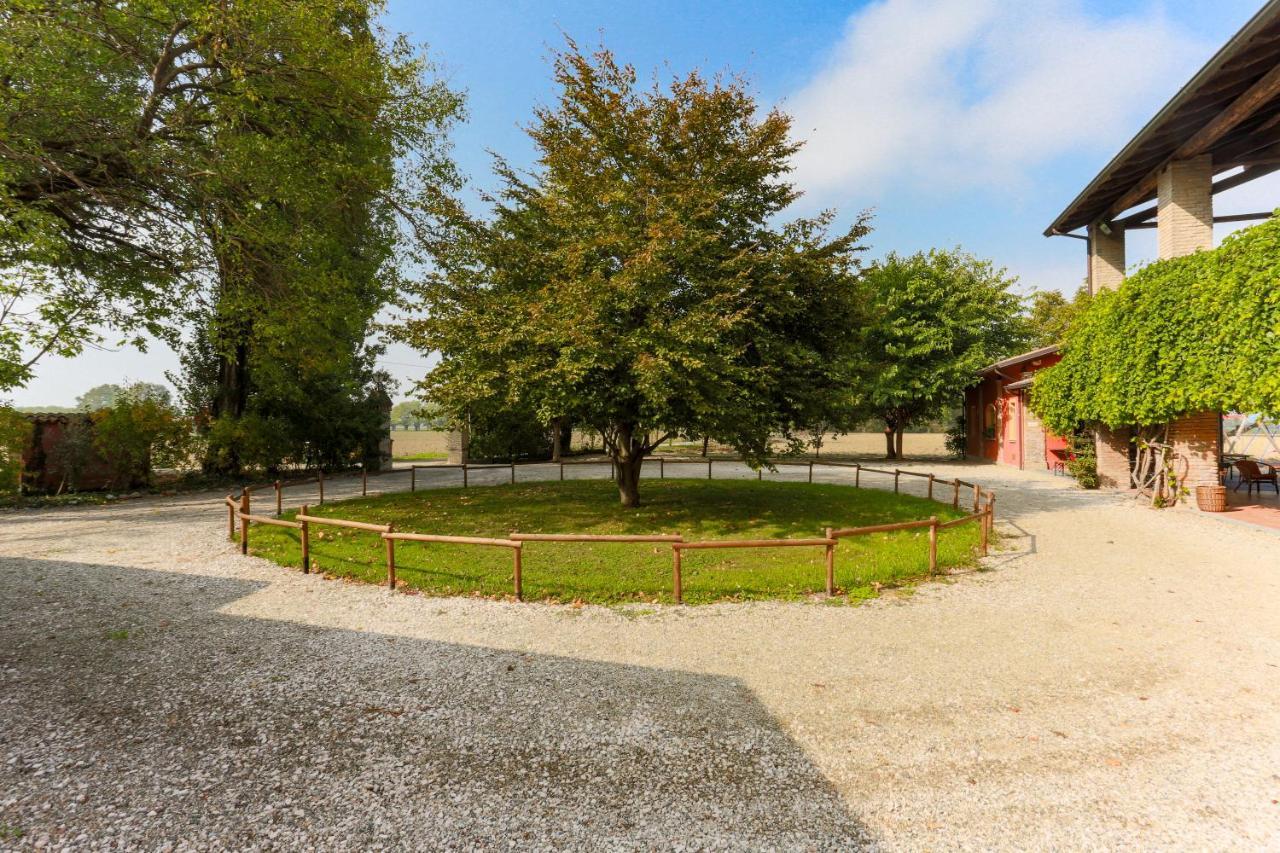 Agriturismo Le Corti Della Gualdana 沃盖拉 外观 照片